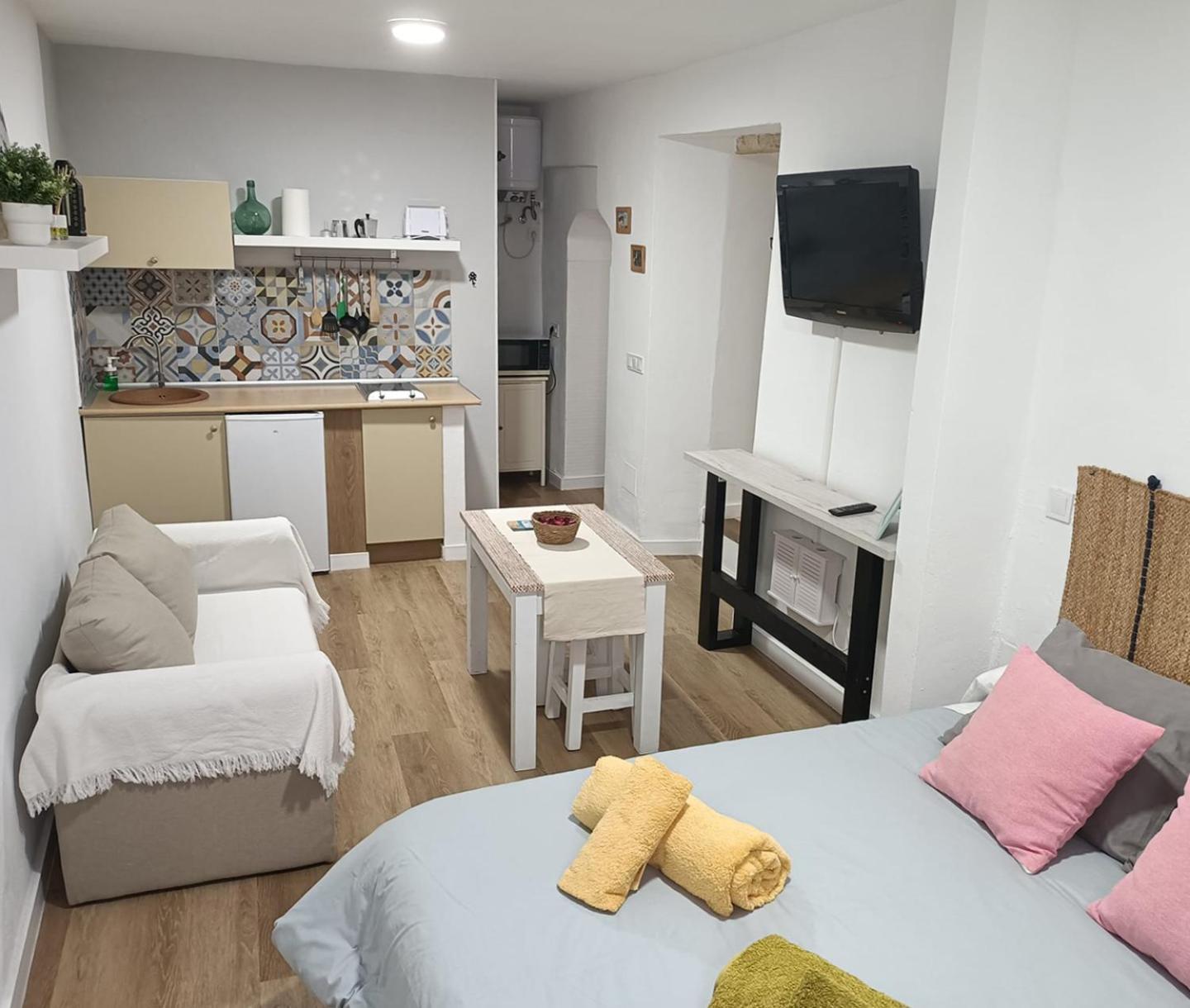 Vejer Zona Centro, Apartamento Loft Cal Y Canto, Esquina De La Pita Vejer de la Frontera Bagian luar foto